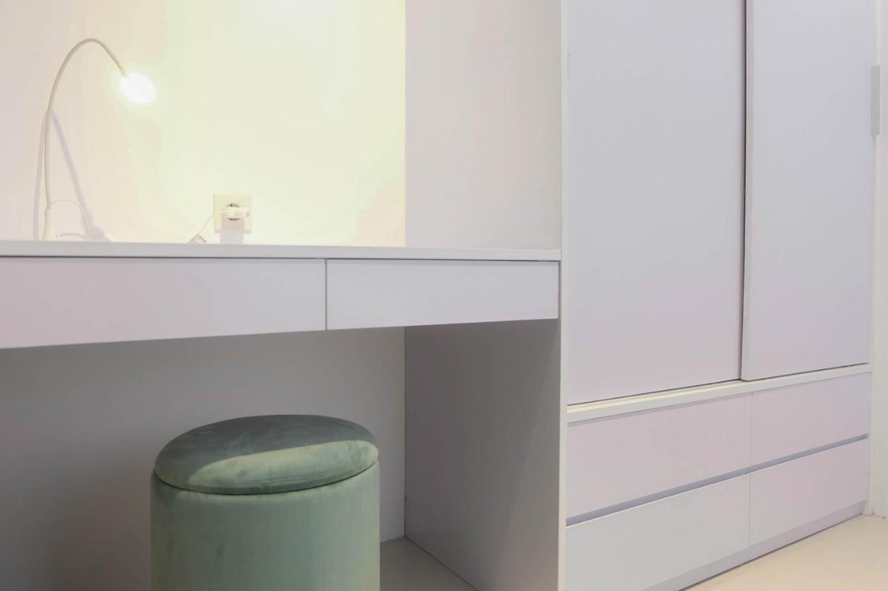 Stylish And Modern 2br Bassura By Travelio *